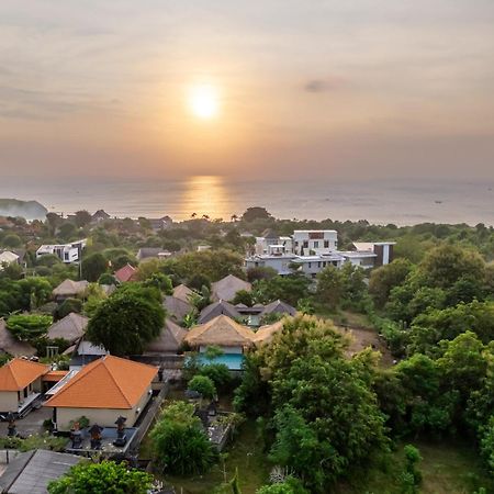 Balangan Beach Villa Idaman Bungalows 金巴兰 外观 照片